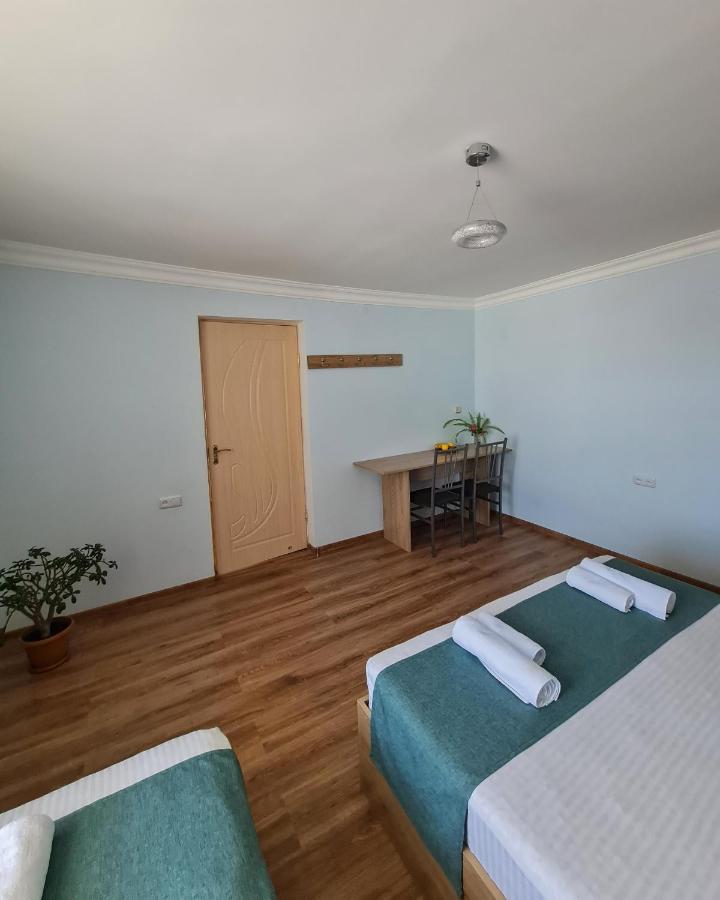 Seva Guesthouse And Cottages Byurakan Exterior foto